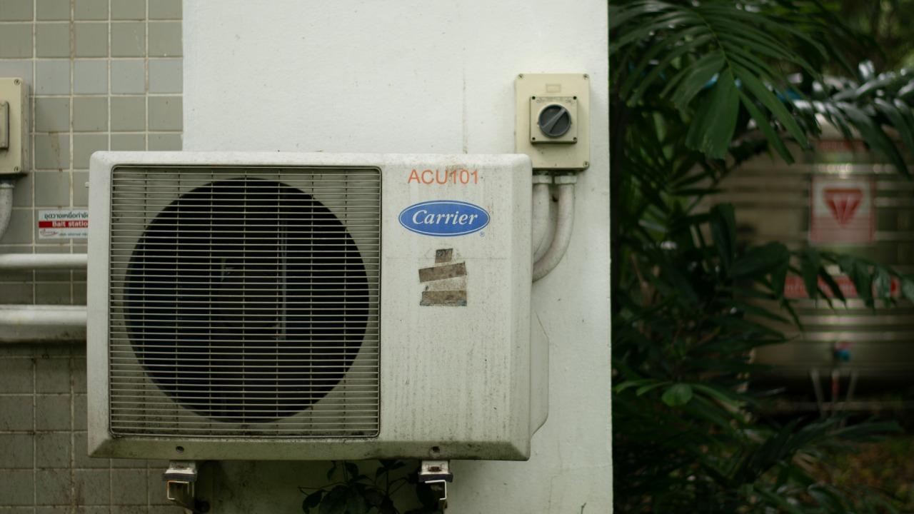Aircon Maintenance Houston: The Top Signs Your System Needs a Tune-Up
